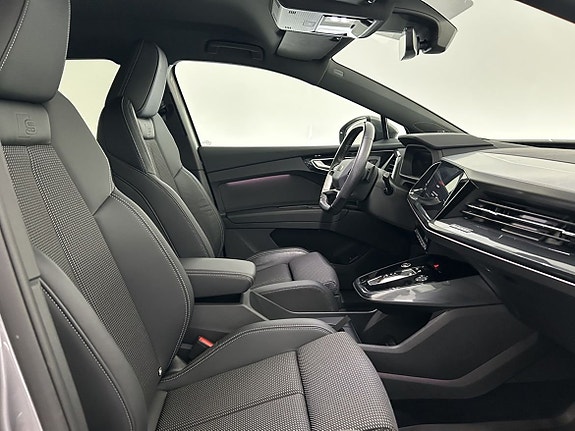 Audi Q4 e-tron 15 of 21