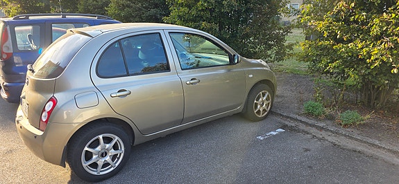 Nissan Micra 5 of 5