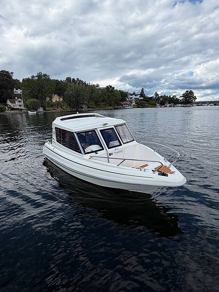 MV Marin 5400 MC - 2009 - Optimax 90 - 211 timmar 4 of 9
