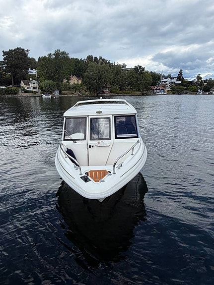 MV Marin 5400 MC - 2009 - Optimax 90 - 211 timmar 3 of 9