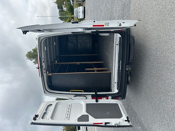 Volkswagen Crafter 35 16 of 17