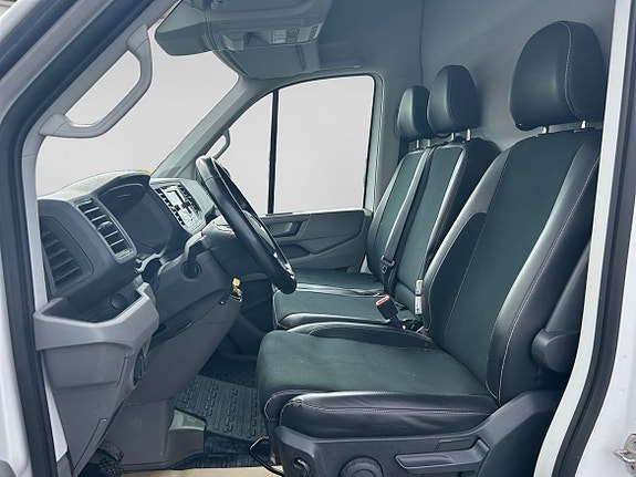 Volkswagen Crafter 35 9 of 16