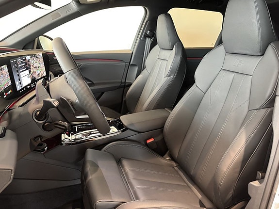 Audi Q6 e-tron 10 of 12