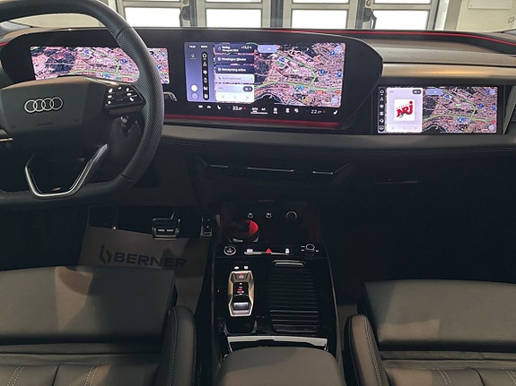 Audi Q6 e-tron 7 of 12
