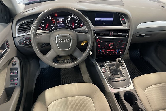Audi A4 11 of 15