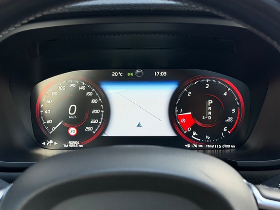Volvo V90 Cross Country 25 of 25
