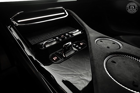 Lotus Eletre 9 of 14