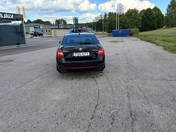 Skoda Octavia RS 3 of 7