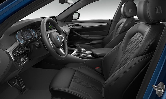 BMW 530e 2 of 2