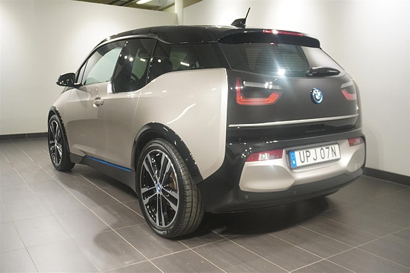 BMW i3s 6 of 12