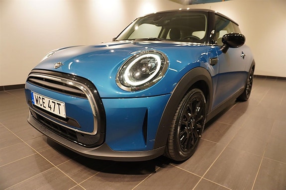 MINI Cooper 12 of 13