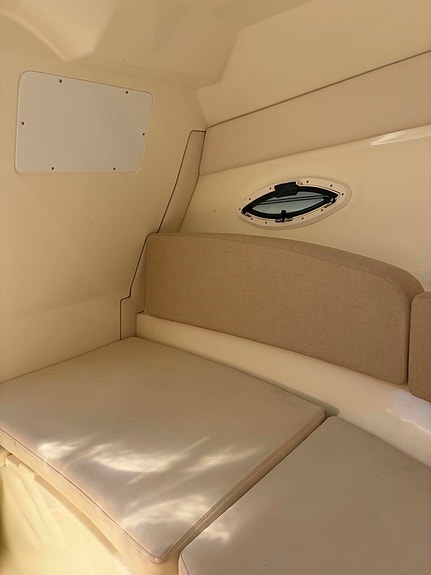 Bayliner 642 - 220 hk 3 of 5