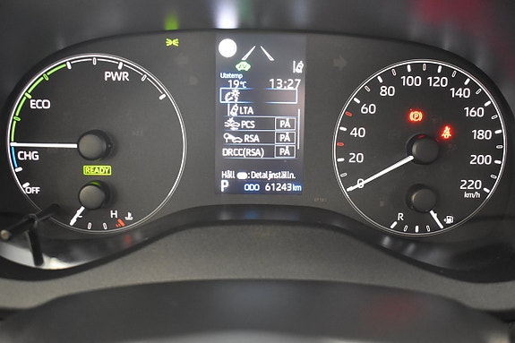 Toyota Yaris 14 of 19