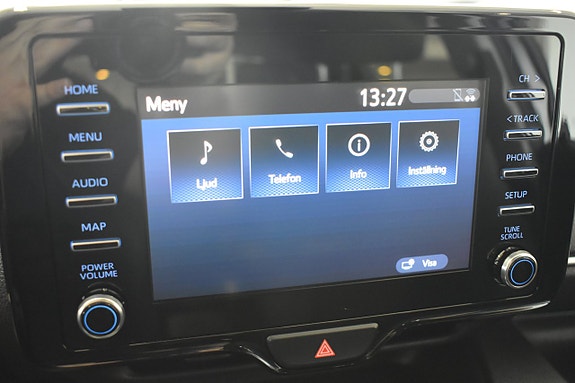 Toyota Yaris 13 of 19
