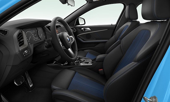 BMW 118i 2 of 2