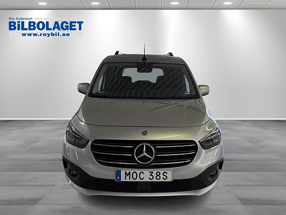 Mercedes-Benz T180 d 12 of 12