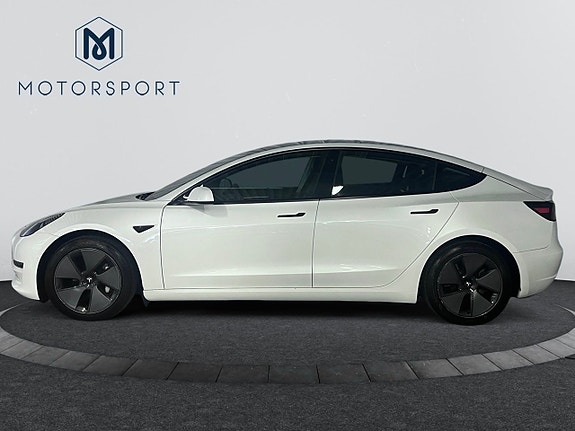 Tesla Model 3 2 of 18