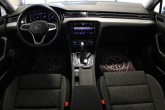 Volkswagen Passat 8 of 9