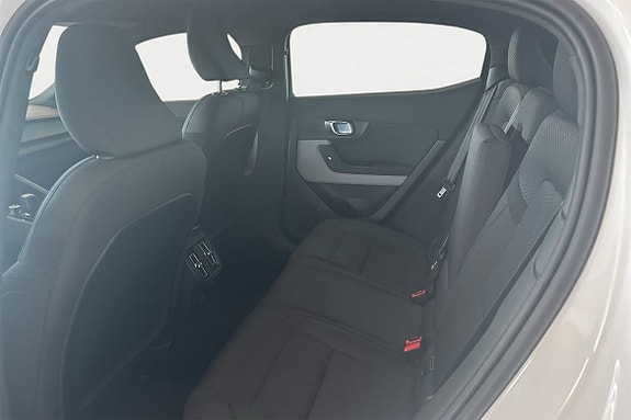 Polestar 2 12 of 30