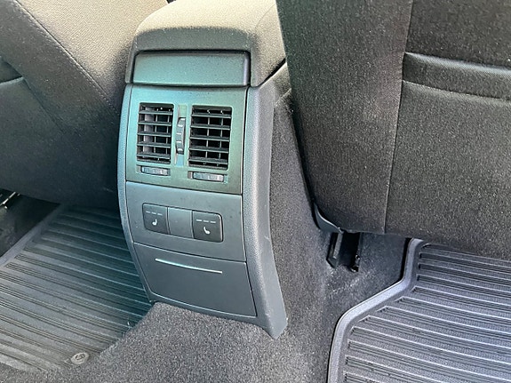 Skoda Octavia 14 of 24