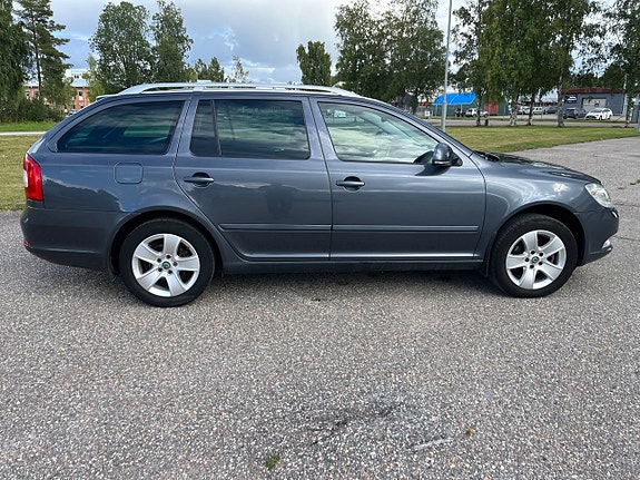 Skoda Octavia 6 of 24