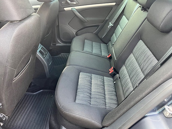 Skoda Octavia 16 of 24