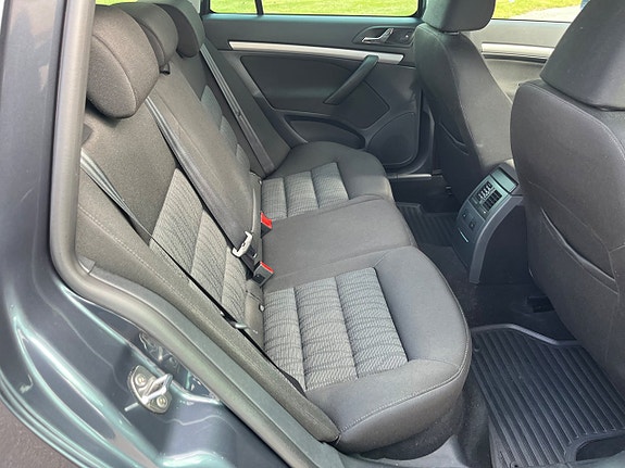 Skoda Octavia 13 of 24