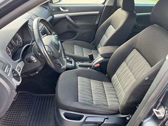 Skoda Octavia 17 of 24