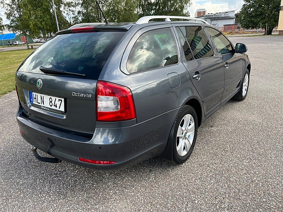 Skoda Octavia 5 of 24