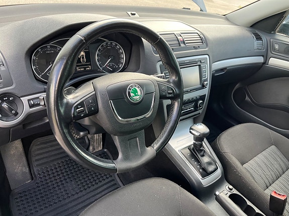 Skoda Octavia 18 of 24
