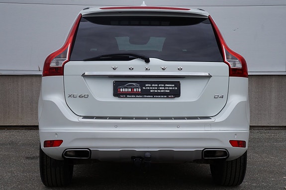 Volvo XC60 5 of 30