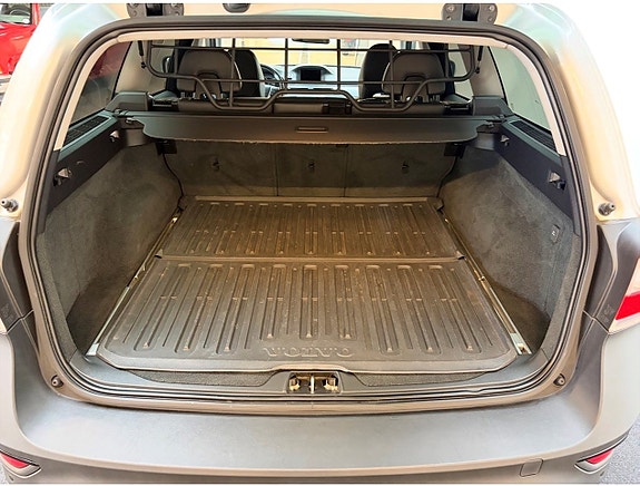 Volvo XC70 5 of 12