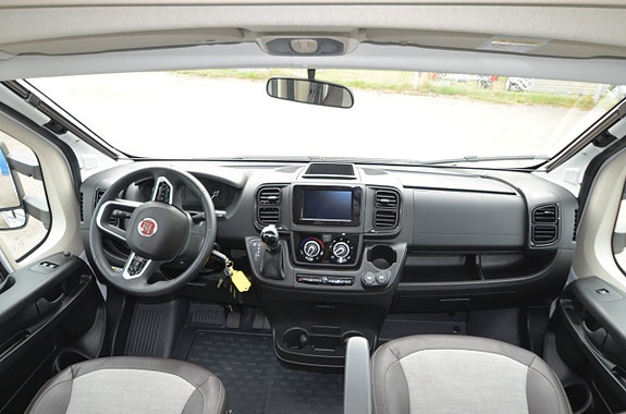 Adria Coral 670 SL (AC,solcell, auto) 16 of 16
