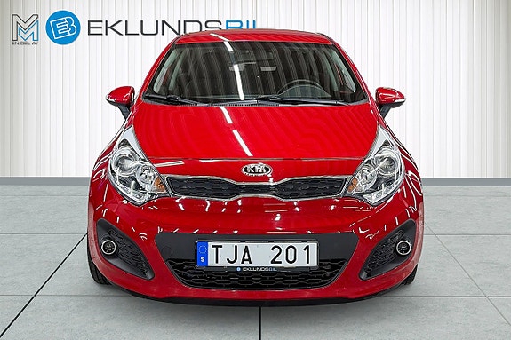 Kia Rio 8 of 21