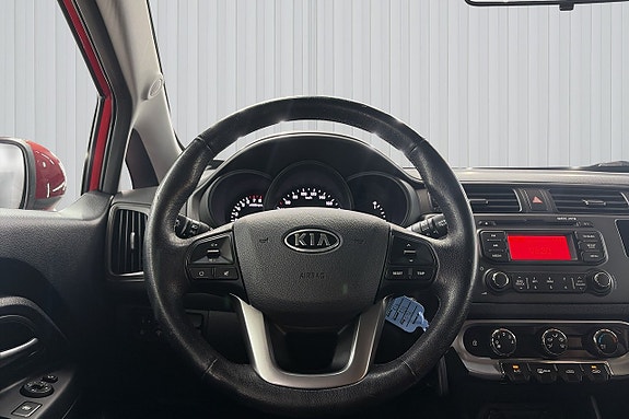 Kia Rio 15 of 21