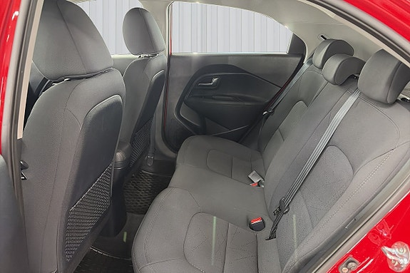 Kia Rio 19 of 21