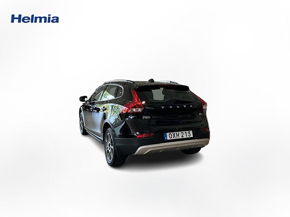 Volvo V40 Cross Country 5 of 22