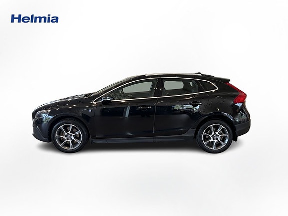 Volvo V40 Cross Country 10 of 22