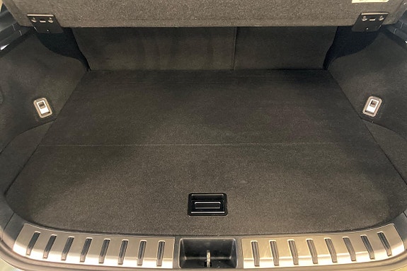Lexus NX300h 17 of 20