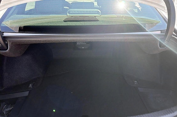 Lexus IS220d 11 of 16