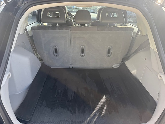Dodge Caliber 14 of 16