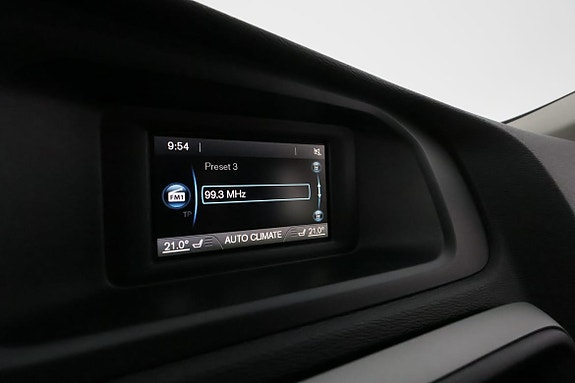 Volvo V40 24 of 29
