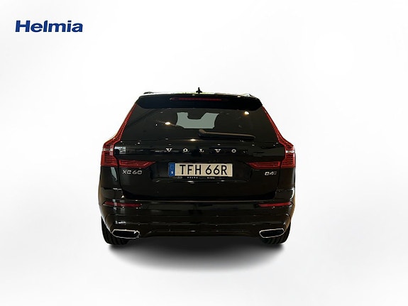 Volvo XC60 12 of 15