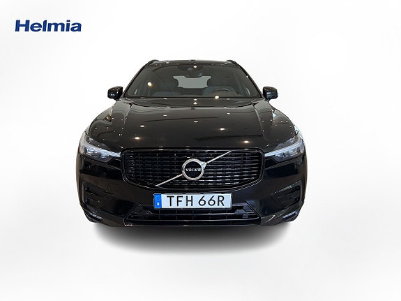 Volvo XC60 11 of 15