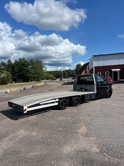 Volkswagen Transporter 4 of 13