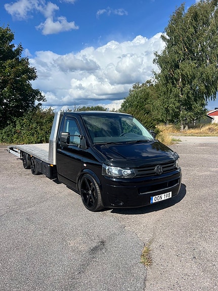 Volkswagen Transporter 2 of 13