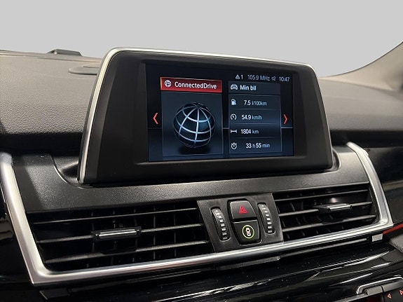 BMW 218i 14 of 19
