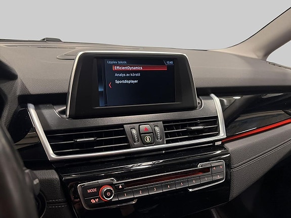 BMW 218i 15 of 19