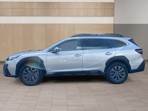 Subaru Outback 2 of 15