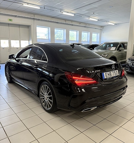 Mercedes-Benz CLA200 5 of 19